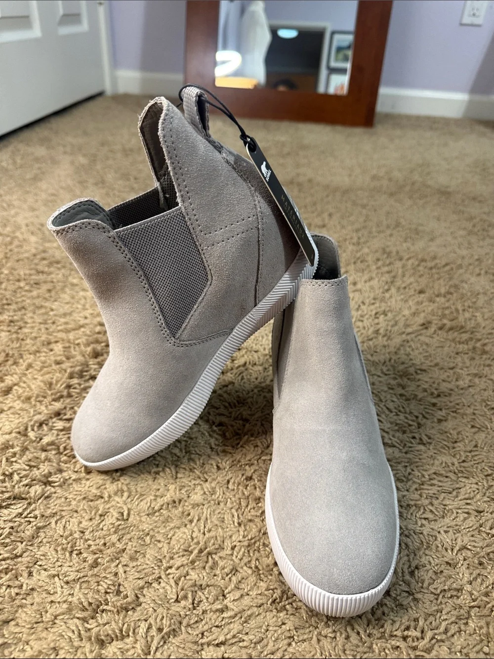 NWT Sorel Women Gray Out N About Suede Waterproof Slip-On Wedge Booties Size 5.5